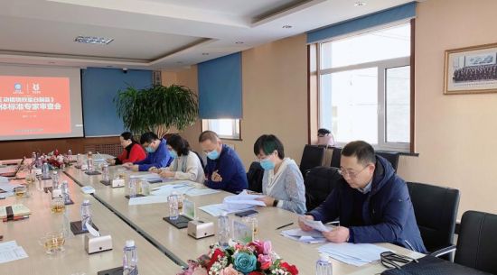 �ش�ͻ�ƣ�����ֲ��˫�Ѱ���Ʒ�������׼��ʽʵ��